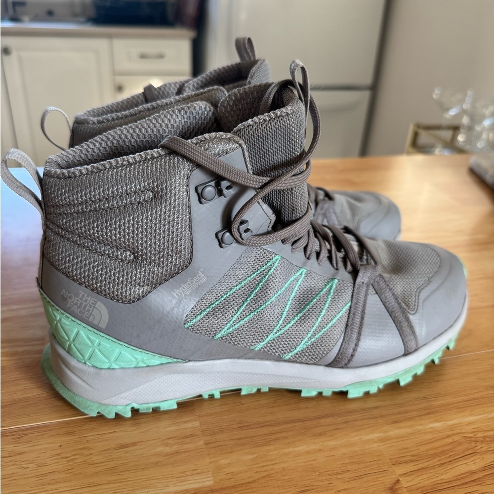 The North Face Women's Litewave Hiking Boots